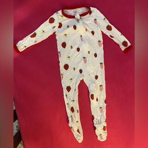 Kyte Baby Zippered Footie in Strawberry 6-12 months